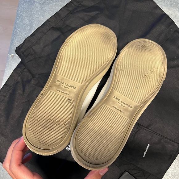 Like New Saint Laurent Andy Classic Sneaker - Picture 4 of 6